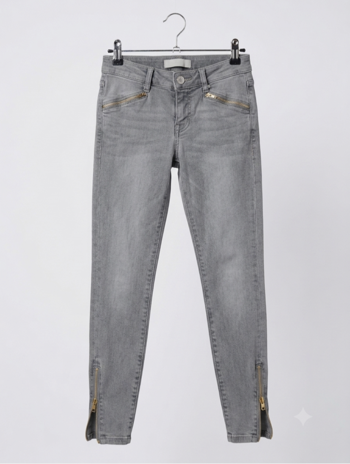 Women's Light Wash Skinny Jeans Ankle Zippers Hip Pockets Stretch Denim Size S/M